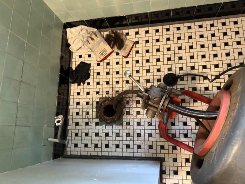 Drain cleaning service with professional equipment in Boise home